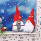 Новогодние гномики в красном колпачке со снежинкой (пара)
